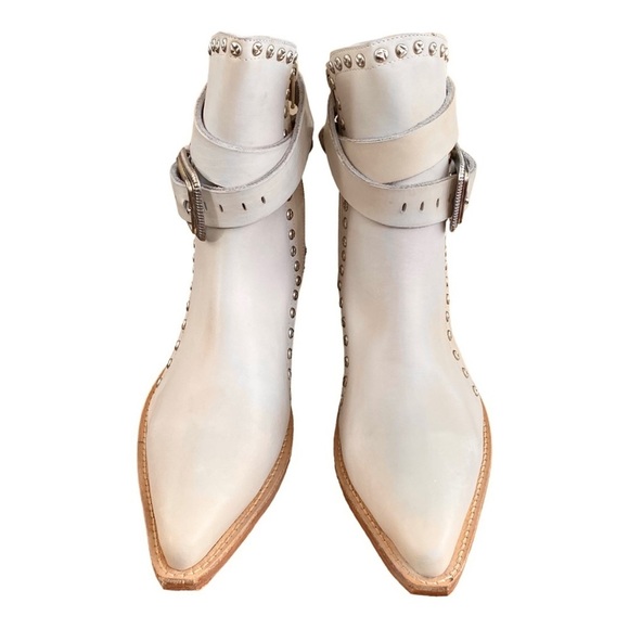 Free People Cream Ankle Boots - Picture 7 of 14